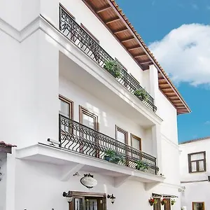 maison-bahar-suites-hotel.aegeanhotels.net/